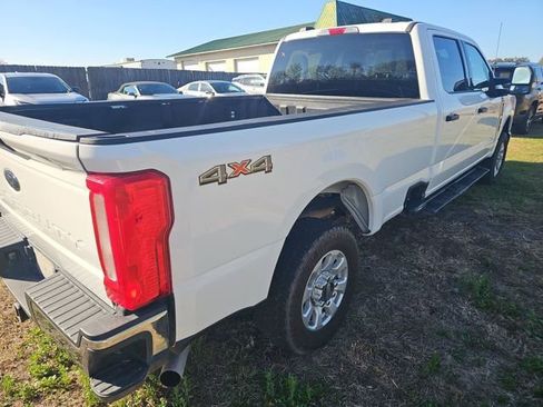 Used 2024 Ford F250 XLT image 8