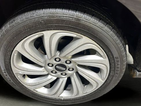 Used 2024 Lincoln Navigator Reserve image 15