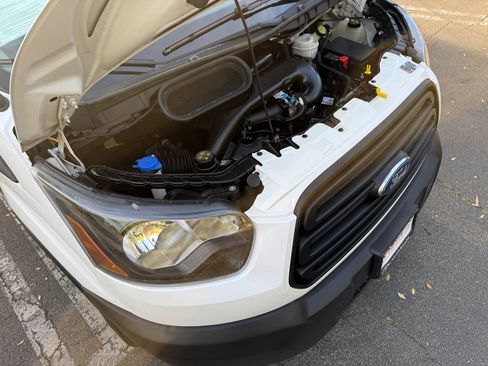 Used 2019 Ford Transit 250 130 Low Roof RWD image 34