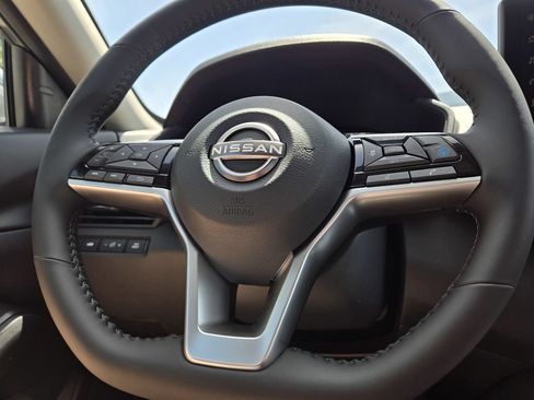 New 2026 Nissan Altima 2.5 SV w/ SV Premium Package FWD image 13