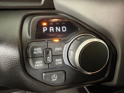 Used 2025 RAM 1500 Big Horn image 28