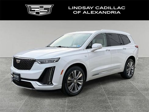 Used 2020 Cadillac XT6 Premium Luxury image 1