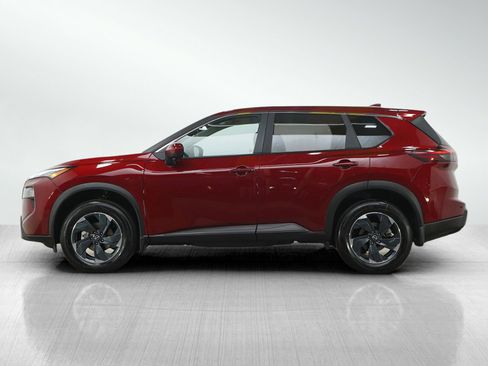 Used 2026 Nissan Rogue SV AWD/4WD image 2