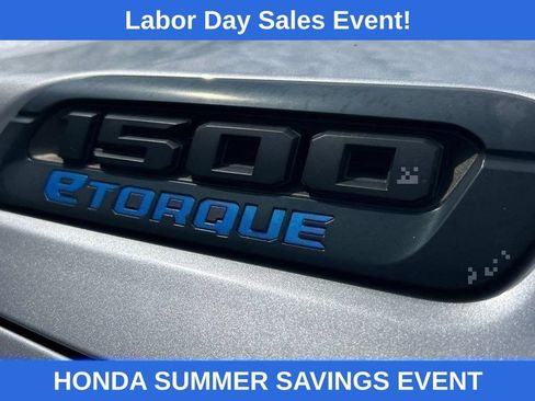 Used 2022 RAM 1500 Big Horn RWD image 5