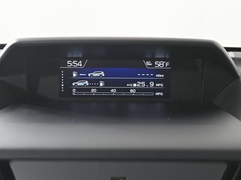 Used 2023 Subaru Forester Limited image 26