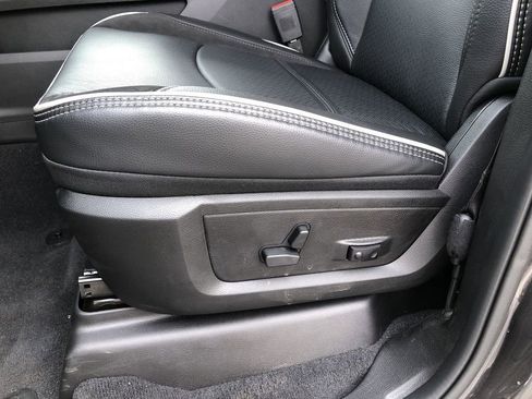 New 2026 RAM 2500 Laramie w/ Sport Appearance Package image 22