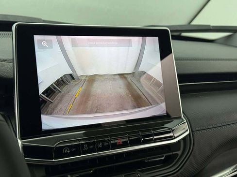 New 2026 Jeep Compass Latitude image 29