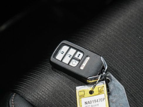 Used 2022 Honda Accord Sport image 28