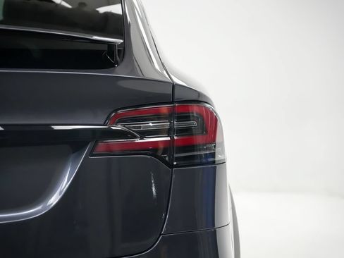 Used 2022 Tesla Model X Plaid AWD/4WD image 12