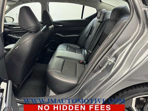 Used 2024 Nissan Altima 2.5 SR FWD image 14