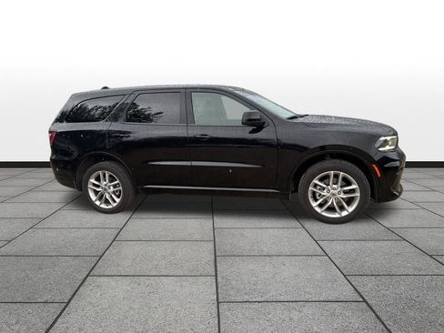 Used 2023 Dodge Durango GT image 4