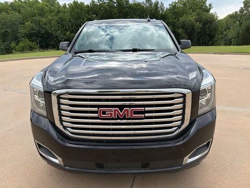 Used 2018 GMC Yukon XL SLT w/ Premium Edition AWD/4WD image 8