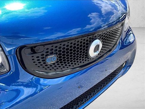 Used 2018 smart fortwo electric drive w/ Sport Package RWD image 25