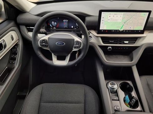 New 2026 Ford Explorer Active image 13