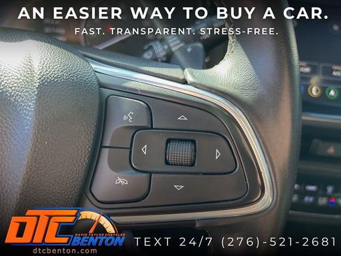 Used 2021 Buick Envision Essence w/ Technology Package I AWD/4WD image 18