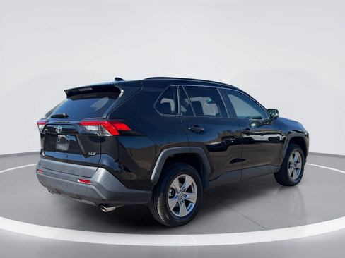 Used 2024 Toyota RAV4 XLE FWD image 4
