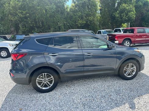 Used 2017 Hyundai Santa Fe Sport image 5