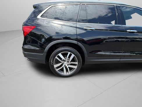 Used 2016 Honda Pilot Touring image 33
