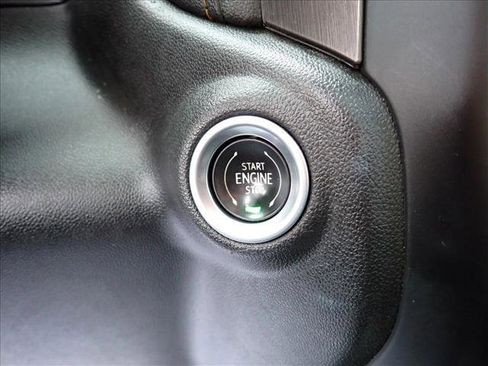 Used 2021 GMC Sierra 1500 AT4 w/ AT4 Preferred Package image 23