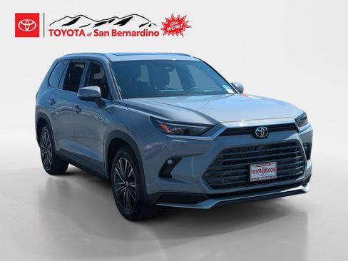 New 2026 Toyota Grand Highlander AWD Hybrid image 7