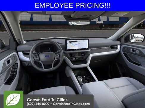 New 2026 Ford Explorer Platinum AWD/4WD image 9