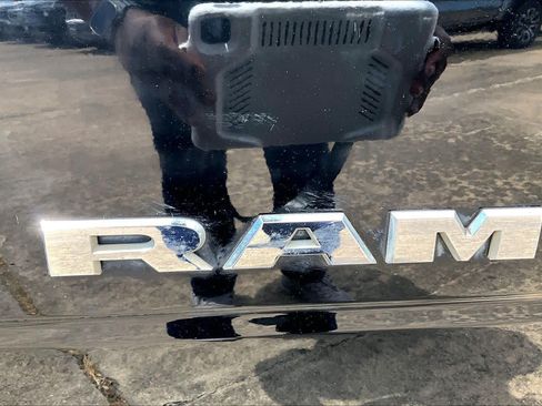 Used 2020 RAM 2500 Tradesman RWD image 29