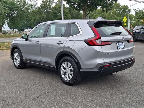 Used 2024 Honda CR-V LX image 4