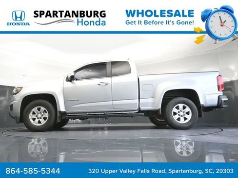 Used 2016 Chevrolet Colorado W/T w/ WT Convenience Package RWD image 35