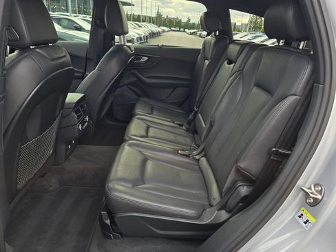 Used 2019 Audi Q7 3.0T Premium Plus w/ Premium Plus Package AWD/4WD image 19