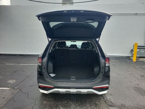 Used 2023 Kia Sportage EX image 14