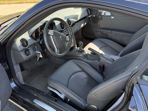 Used 2007 Porsche Cayman RWD image 3