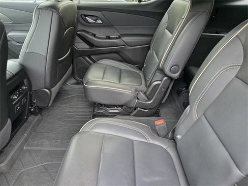 Certified 2023 Chevrolet Traverse Premier w/ LPO, Floor Liner Package image 17