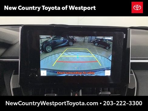 Used 2024 Toyota Corolla Cross XSE image 18