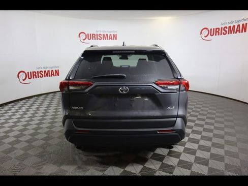Used 2023 Toyota RAV4 XLE w/ Convenience Package FWD image 10