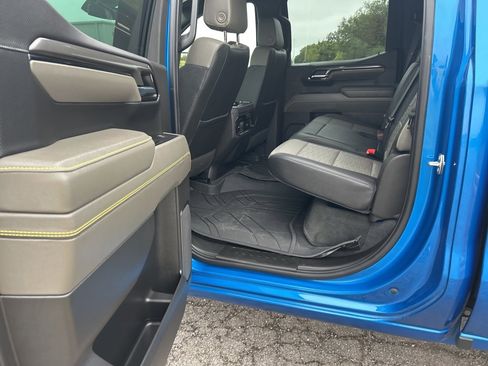 Used 2024 Chevrolet Silverado 1500 ZR2 image 26