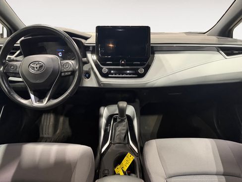 Used 2023 Toyota Corolla SE w/ SE Premium Package FWD image 11