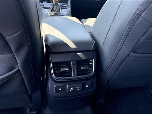 Used 2022 Subaru Outback Wilderness image 21