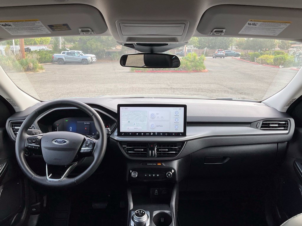 Certified 2024 Ford Escape SE FWD image 25