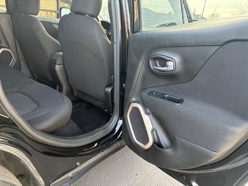 Used 2017 Jeep Renegade Sport w/ Power & Air Group image 19