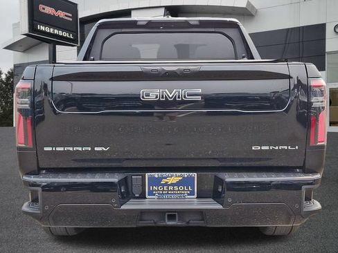 Used 2025 GMC Sierra EV Denali AWD/4WD image 24