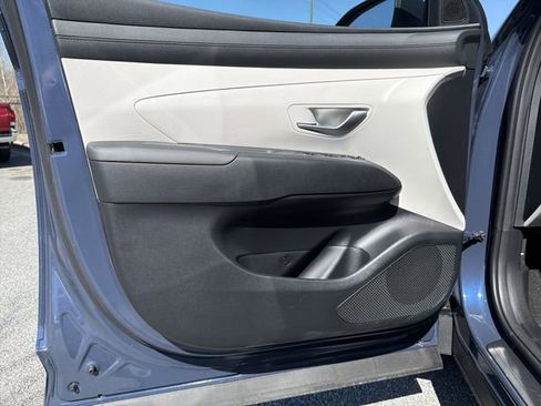 New 2026 Hyundai Tucson SE image 10
