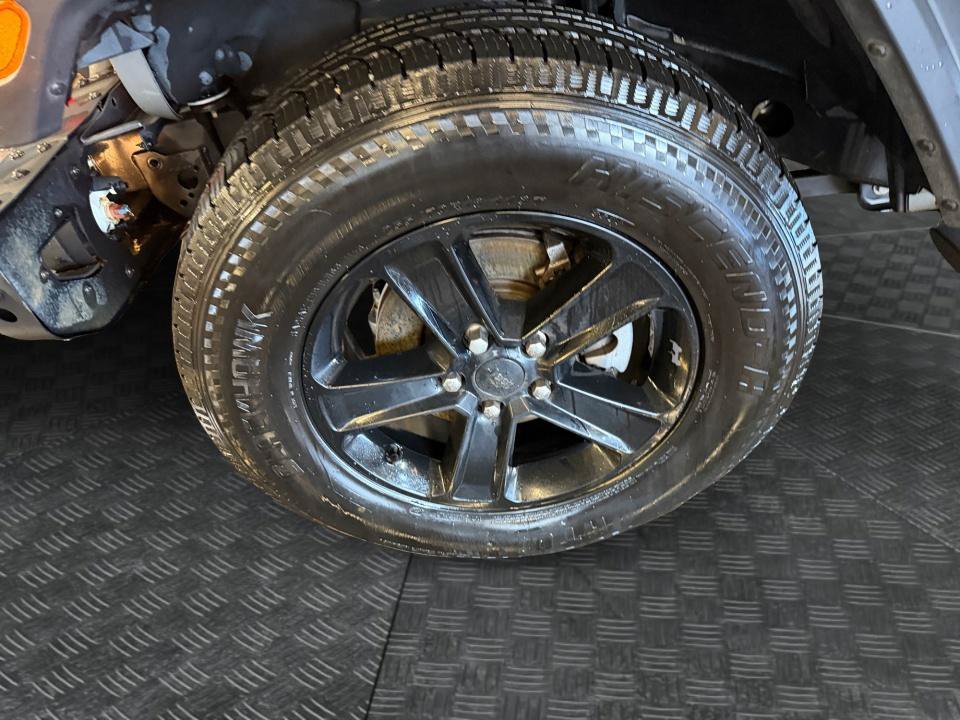 Used 2020 Jeep Wrangler Unlimited Sport AWD/4WD image 31
