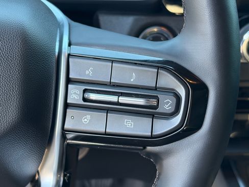Used 2026 Chevrolet Colorado Trail Boss AWD/4WD image 22