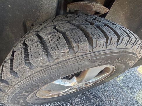 Used 2008 Pontiac Grand Prix image 10