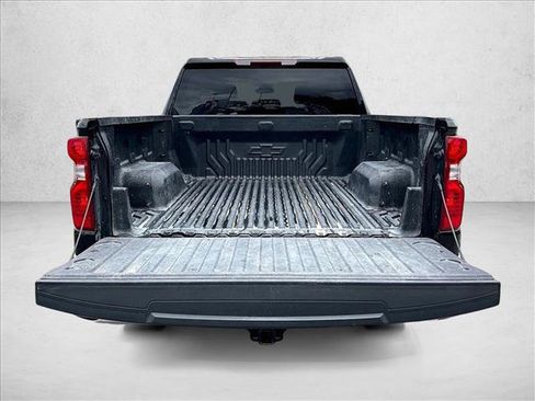Used 2024 Chevrolet Silverado 1500 LT RWD image 29