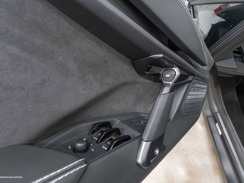 Used 2026 Lamborghini Revuelto AWD/4WD image 31
