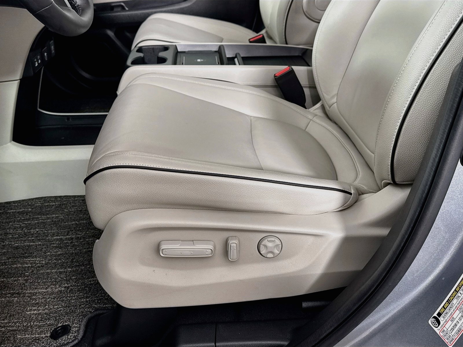 Used 2026 Honda Odyssey Touring image 22