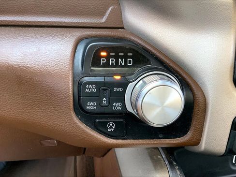 Used 2021 RAM 1500 Laramie AWD/4WD image 33