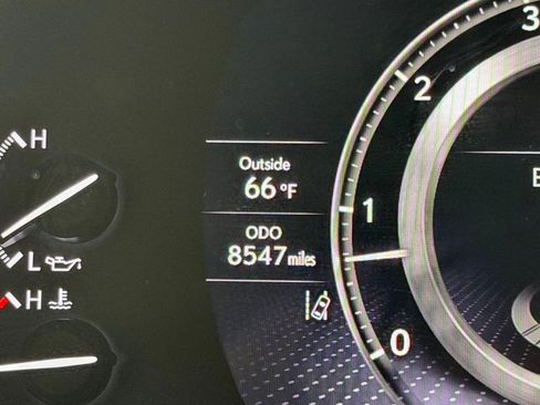 Used 2024 Lexus LX 600 4WD w/ Luxury Package image 21