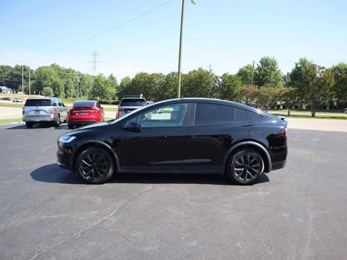 Used 2022 Tesla Model X Plaid AWD/4WD image 10